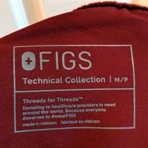 Figs Livingston Burgundy